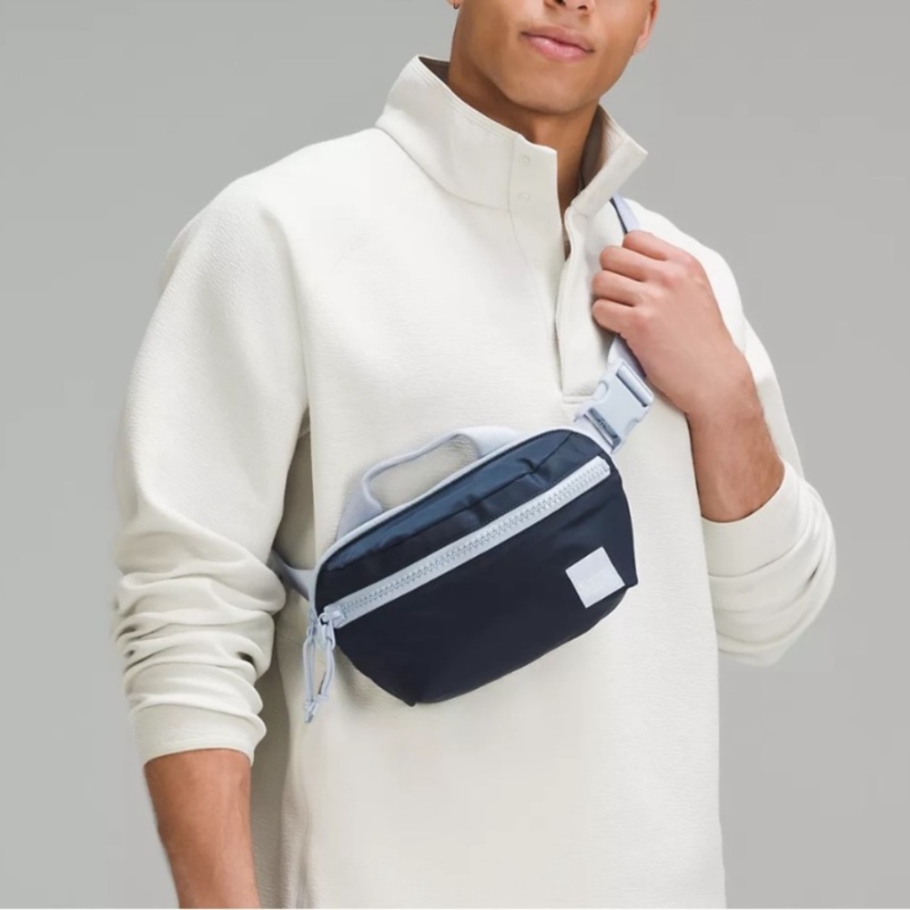Lululemon All Day Essentials Belt Bag 2.5L - Picture 2 of 7